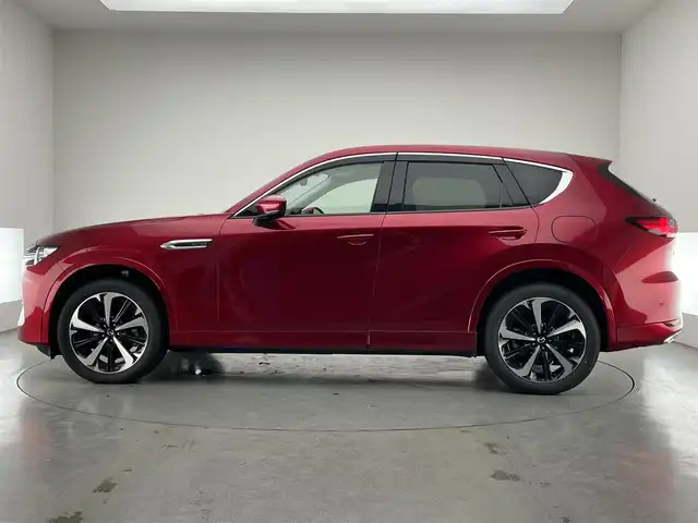 マツダ ＣＸ－６０ XD HV プレミアムモダン 愛知県 2022(令4)年 3.2万km ソウルレッドクリスタルM 純正１２．３インチナビ/BOSEプレミアムサウンドシステム/ワイヤレス充電/サンルーフ/白レザーシート/全方位カメラ/HDMI/AC100V充電/フルセグTV/全席シートヒーター/パワーシート/パワーバックドア/ステアリングヒーター/パドルシフト/ブラインドスポットモニター/コーナーセンサー/LEDオートライト/純正アルミホイール/カーテンエアバック/ETC/前後ドライブレコーダー/レーダークルーズコントロール/純正フロアマット/禁煙車