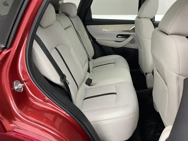 マツダ ＣＸ－６０ XD HV プレミアムモダン 愛知県 2022(令4)年 3.2万km ソウルレッドクリスタルM 純正１２．３インチナビ/BOSEプレミアムサウンドシステム/ワイヤレス充電/サンルーフ/白レザーシート/全方位カメラ/HDMI/AC100V充電/フルセグTV/全席シートヒーター/パワーシート/パワーバックドア/ステアリングヒーター/パドルシフト/ブラインドスポットモニター/コーナーセンサー/LEDオートライト/純正アルミホイール/カーテンエアバック/ETC/前後ドライブレコーダー/レーダークルーズコントロール/純正フロアマット/禁煙車