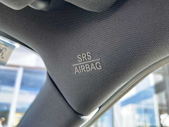 日産 フェアレディ Ｚ ヘリテージエディション 静岡県 2018(平30)年 5.4万km ダイヤモンドブラック 純正ナビ/・TV/・AUX/・CD/DVD/・FM/AM/・Bluetooth/主要装備/・バックカメラ/・ＥＴＣ/・１９インチＮＳＩＭＯアルミ/・ＦＵＪＩＴＳＵＢＯマフラー/・専用イエローステッチシート/・パドルシフト/・ＨＩＤヘッドライト/・サイドカーテンエアバッグ/・ステアリングリモコン/・横滑り防止装置