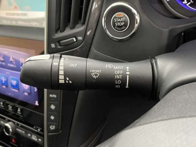 日産 スカイライン 200GT－t 鹿児島県 2014(平26)年 0.3万km クリスタルホワイトパール 純正ナビ/(BT/AM/FM/CD/DVD/フルセグTV)/バックカメラ/クルーズコントロール/ハーフレザーシート/前席パワーシート/ハーフレザーシート/純正LEDヘッドライト/ETC/革巻きステアリング/パドルシフト/ターボ/純正リモコンエンジンスターター/スペアキー/保証書/取扱説明書/ワンオーナー