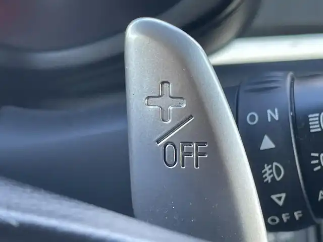 三菱 デリカＤ：５ P 兵庫県 2023(令5)年 2.5万km グラファイトグレーメタリック/ブラックマイカ １０．１インチナビ/追従有クルーズコントロール/アラウンドビューモニター/両側パワスラ/ステアリングヒーター/シートヒーター/AppleCarPlay/電動リアゲート/Bluetooth接続/フルセグTV/HDMI端子/LEDヘッドライト/パドルシフト/CD/DVD/スイッチスタート/スペアキー