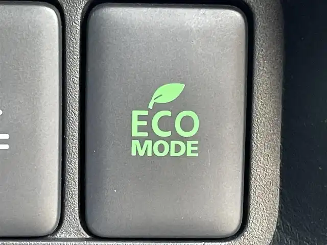 三菱 デリカＤ：５ P 兵庫県 2023(令5)年 2.5万km グラファイトグレーメタリック/ブラックマイカ １０．１インチナビ/追従有クルーズコントロール/アラウンドビューモニター/両側パワスラ/ステアリングヒーター/シートヒーター/AppleCarPlay/電動リアゲート/Bluetooth接続/フルセグTV/HDMI端子/LEDヘッドライト/パドルシフト/CD/DVD/スイッチスタート/スペアキー