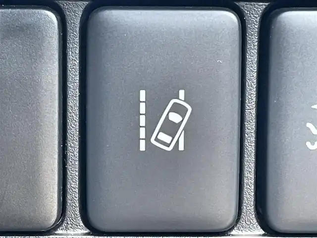 三菱 デリカＤ：５ P 兵庫県 2023(令5)年 2.5万km グラファイトグレーメタリック/ブラックマイカ １０．１インチナビ/追従有クルーズコントロール/アラウンドビューモニター/両側パワスラ/ステアリングヒーター/シートヒーター/AppleCarPlay/電動リアゲート/Bluetooth接続/フルセグTV/HDMI端子/LEDヘッドライト/パドルシフト/CD/DVD/スイッチスタート/スペアキー