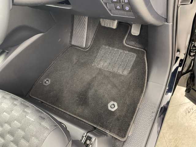 トヨタ ヴォクシー ハイブリッド S－Z 群馬県 2024(令6)年 0.1万km アティチュードブラックマイカ 純正１０．５型ナビ　ＣＤ／ＤＶＤデッキ　ビルトインＥＴＣ　バックカメラ　アダプティブクルーズコントロール　衝突被害軽減システム　車線逸脱警報システム　前後コーナーセンサー　両側電動スライドドア　禁煙車