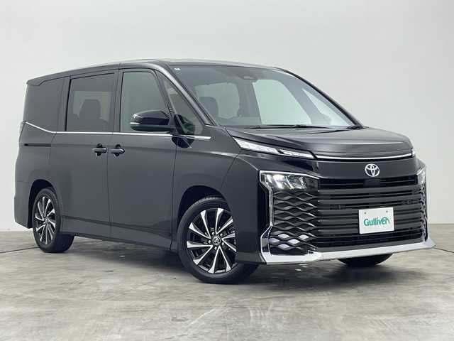 トヨタ ヴォクシー ハイブリッド S－Z 群馬県 2024(令6)年 0.1万km アティチュードブラックマイカ 純正１０．５型ナビ　ＣＤ／ＤＶＤデッキ　ビルトインＥＴＣ　バックカメラ　アダプティブクルーズコントロール　衝突被害軽減システム　車線逸脱警報システム　前後コーナーセンサー　両側電動スライドドア　禁煙車