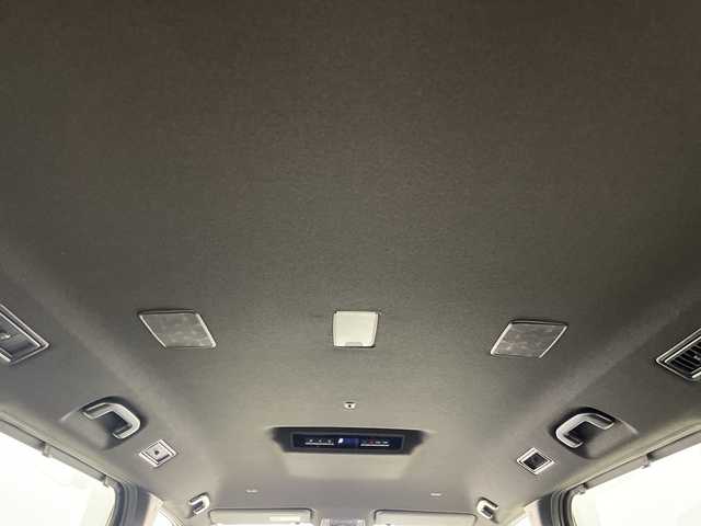 トヨタ ヴォクシー ハイブリッド S－Z 群馬県 2024(令6)年 0.1万km アティチュードブラックマイカ 純正１０．５型ナビ　ＣＤ／ＤＶＤデッキ　ビルトインＥＴＣ　バックカメラ　アダプティブクルーズコントロール　衝突被害軽減システム　車線逸脱警報システム　前後コーナーセンサー　両側電動スライドドア　禁煙車