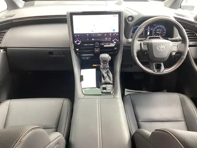 トヨタ アルファード Z 京都府 2025(令7)年 0.2万km ブラック ワンオーナー/トヨタチームメイト/左右独立サンルーフ/ヘッドアップディスプレー/タッチトレーサーオペレーション/１３．２インチフリップダウンモニター/スペアタイヤ/デジタルインナーミラー/前後ドライブレコーダー/パノラミックビューカメラ/ＰＷバックドア/前席、２列目ＰＷシート/前席、２列目シートベンチレーション/置くだけ充電/１４インチディスプレイオーディオプラス/ナビ・フルセグＴＶ・USB・BT・HDMI/ビルトインETC2.0/ステアリングヒーター/スペアスマートキー/新車保証書