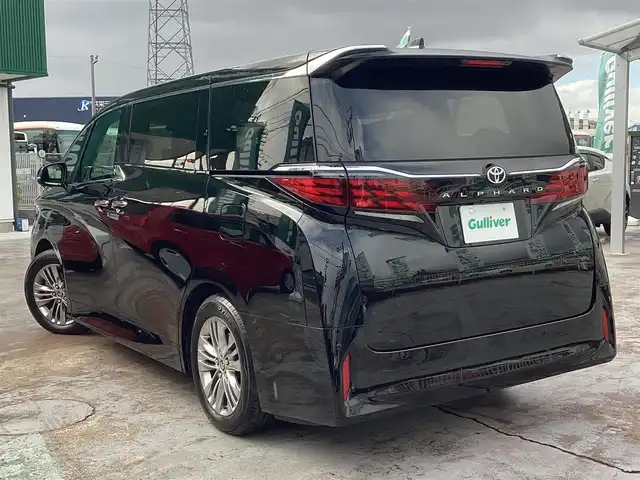 トヨタ アルファード Z 京都府 2025(令7)年 0.2万km ブラック ワンオーナー/トヨタチームメイト/左右独立サンルーフ/ヘッドアップディスプレー/タッチトレーサーオペレーション/１３．２インチフリップダウンモニター/スペアタイヤ/デジタルインナーミラー/前後ドライブレコーダー/パノラミックビューカメラ/ＰＷバックドア/前席、２列目ＰＷシート/前席、２列目シートベンチレーション/置くだけ充電/１４インチディスプレイオーディオプラス/ナビ・フルセグＴＶ・USB・BT・HDMI/ビルトインETC2.0/ステアリングヒーター/スペアスマートキー/新車保証書