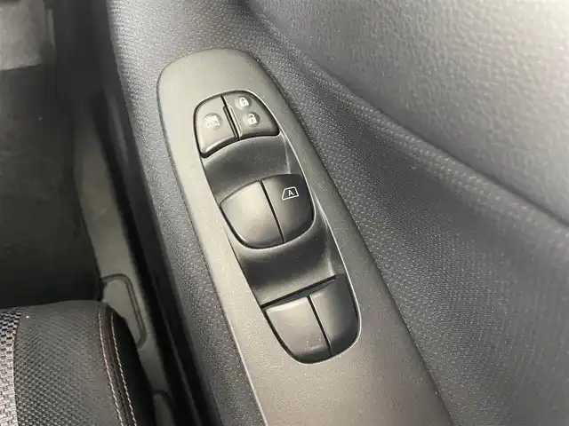 日産 セレナ ハイウェイスター 茨城県 2011(平23)年 8.5万km オーロラモーヴ (株)IDOMが運営する【じしゃロン水戸店】の自社ローン専用車両になりますこちらは現金またはオートローンご利用時の価格です。自社ローンご希望の方は別途その旨お申付け下さい/純正ナビ/フルセグTV/両側パワースライドドア/バックモニター/ETC/オートライト/純正16インチアルミホイール/オートエアコン