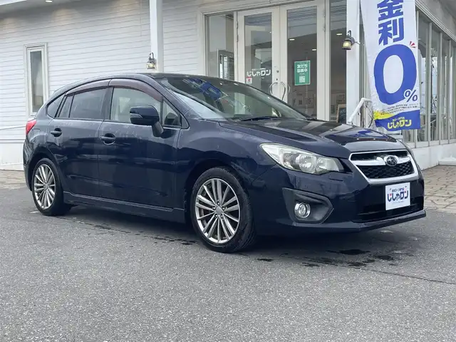 スバル インプレッサ スポーツ 2．0i－S アイサイト 秋田県 2014(平26)年 5.1万km ディープシーブルーパール (株)IDOMが運営する【じしゃロン 秋田店】の自社ローン専用車両になります。こちらは現金またはオートローンご利用時の価格です。自社ローンご希望の方は別途その旨お申付け下さい/メモリナビ/フルセグテレビ/バックカメラ/ウィンカーミラー/クルーズコントロール/ドアバイザー/プッシュスタート/ETC/スマートキー/パワーシート