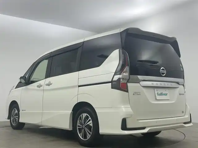日産 セレナ e－パワー ハイウェイスター V 岡山県 2019(令1)年 6万km ブリリアントホワイトパール プロパイロット/アラウンドビューモニター/ドライブレコーダー/純正９インチナビ/（Bluetooth、CD/DVD、フルセグTV、HDMI接続、USB接続）/純正１１インチフリップダウンモニター/エマージェンシーブレーキ/両側電動スライドドア/ブラインドスポットモニター/シートヒーター/ステアリングヒーター/ビルトインＥＴＣ/LEDヘッドライト（Auto)/LEDフォグランプ/オートハイビーム/ドライブレコーダー/パーキングアシスト/アイドリングストップ/Rサンシェイド/シートバックテーブル/ISOFIX/チルトステアリング/シートリフター