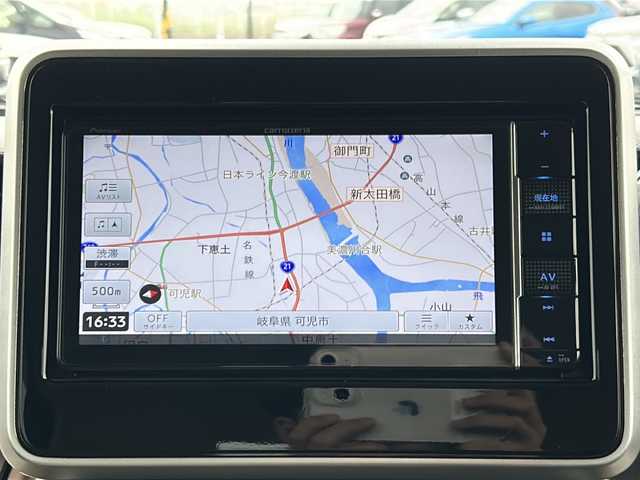 スズキ スペーシア ギア マイスタイル 岐阜県 2023(令5)年 1.9万km シフォンアイボリーメタリック ＳＤナビ/両側パワースライドドア　/衝突被害軽減システム　/デュアルカメラブレーキサポート　/クルーズコントロール追従あり　/ルーフレール　/スマートキー　/ＬＥＤヘッドライト　/前後ドライブレコーダー/純正アルミホイール　/フルセグTV/ドアバイザー/Blue tooth/USB/ミュージックプレイヤー　iPod/AUX/ベンチシート/フルフラットシート/純正フロアマット/シートヒーターD＋N席/コーナーセンサー後ろのみ/レーンキープアシスト/オートライト/エアバッグW＋サイド