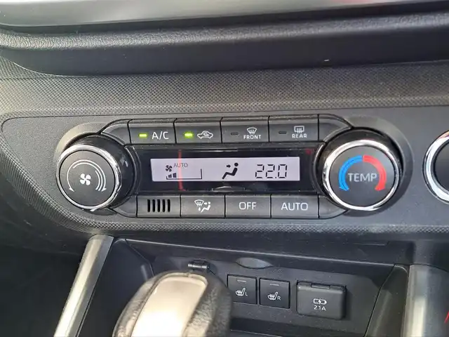 トヨタ ライズ Z 大阪府 2020(令2)年 3.8万km シャイニングホワイトパール /禁煙車//衝突被害軽減ブレーキ//社外SDナビ/MDV-M906HDL//CD/DVD/フルセグTV/BT/SD//ワンオーナー//追従式クルーズコントロール//バックカメラ//前後ドライブレコーダー/ZDR025//前席シートヒーター//LEDライト//純正アルミホイール//スマートキー//プッシュスタート//スペアキー