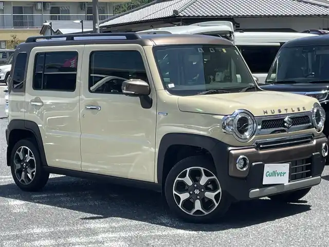 スズキ ハスラー Jスタイル Ⅱ ターボ 大阪府 2022(令4)年 1万km シフォンアイボリーメタリック/ウッディブラウン2トーンルーフ 衝突被害軽減ブレーキ/レーダークルーズコントロール/クリアランスソナー/ターボ/レーンキープアシスト/パドルシフト/シートヒーター/USBポート/プッシュスタート/スマートキー