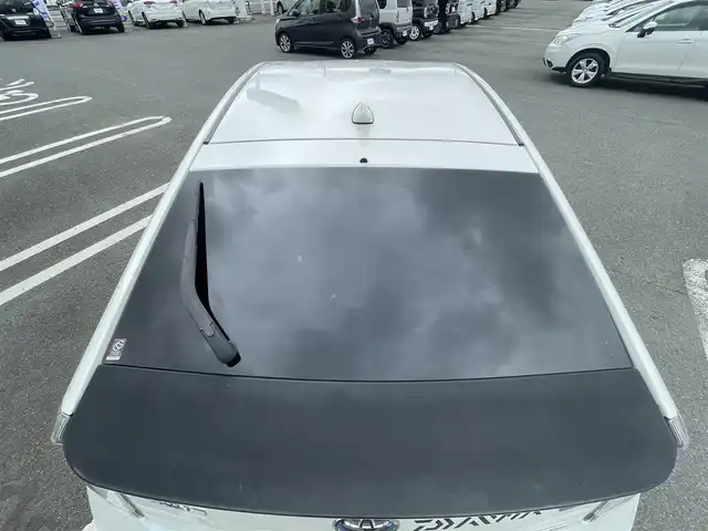 トヨタ プリウス S ツーリングセレ G’s 熊本県 2013(平25)年 12.1万km ホワイトパールクリスタルシャイン (株)IDOMが運営する【じしゃロン熊本店】の自社ローン専用車両になります/こちらは現金またはオートローンご利用時の価格です。自社ローンご希望の方は別途その旨お申付け下さい./社外ナビ/バックカメラ/ステアリングスイッチ/ETC/純正フロアマット/ETC/ドライブレコーダー