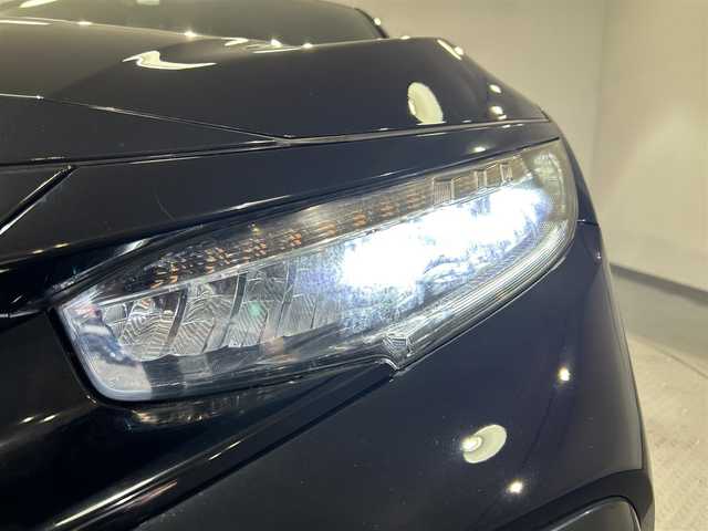 ホンダ シビック ハッチバック ホンダセンシング 愛知県 2018(平30)年 1.9万km クリスタルブラックパール 純正ナビ/衝突軽減ブレーキ/レーダークルーズコントロール/レーンキープアシスト/ビルトインＥＴＣ/シートヒーター/ドライブレコーダー/バックカメラ/パドルシフト/ＵＳＢ入力端子/アクセサリーソケット/ＬＥＤヘッドライト/純正フロアマット/純正18インチアルミホイール/ISOFIX