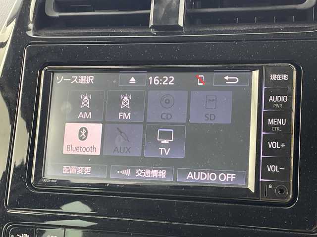 トヨタ プリウス Sツーリングセレクション 愛知県 2019(令1)年 8.9万km ブルーM 禁煙車/純正7インチナビ/（CD/DVD/AM/FM/フルセグTV/Bluetooth）/バックカメラ/トヨタセーフティセンス/・プリクラッシュセーフティ/・レーダークルーズコントロール/・レーンディパーチャーアラート/・オートマチックハイビーム/・誤発進抑制機能/・ふらつき警報/ETC/ドライブレコーダー/シートヒーター/LEDヘッドライト/スマートキー/プッシュスタート/フロアマット/17インチアルミホイール