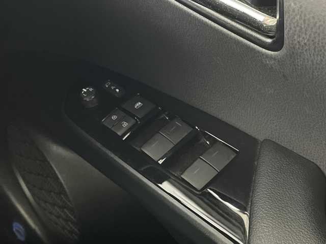 トヨタ プリウス Sツーリングセレクション 愛知県 2019(令1)年 8.9万km ブルーM 禁煙車/純正7インチナビ/（CD/DVD/AM/FM/フルセグTV/Bluetooth）/バックカメラ/トヨタセーフティセンス/・プリクラッシュセーフティ/・レーダークルーズコントロール/・レーンディパーチャーアラート/・オートマチックハイビーム/・誤発進抑制機能/・ふらつき警報/ETC/ドライブレコーダー/シートヒーター/LEDヘッドライト/スマートキー/プッシュスタート/フロアマット/17インチアルミホイール