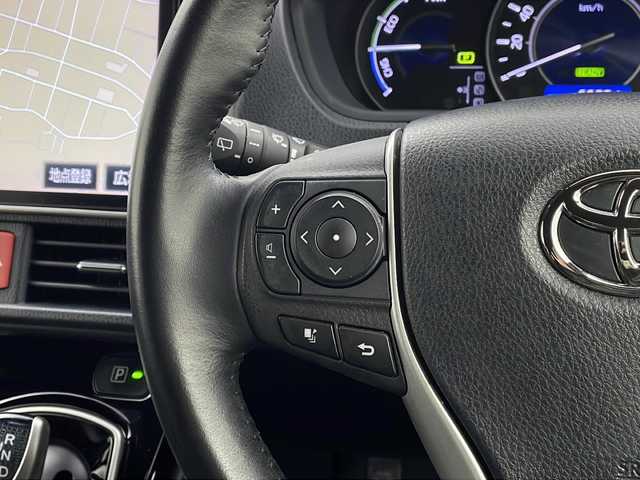 トヨタ ヴォクシー ハイブリッド ZS 栃木県 2017(平29)年 5.6万km ボルドーマイカメタリック 純正10インチナビ/・AM/FM/CD/DVD/SD/BT/フルセグTV/社外フリップダウンモニター/トヨタセーフティセンス/・衝突被害軽減ブレーキ/・レーンキープアシスト/・クルーズコントロール/・先行車発進告知/・オートハイビーム/バックカメラ/両側電動スライドドア/ビルトインETC/オートライト/LEDヘッドライト/フォグランプ/純正フロアマット/保証書/取扱説明書