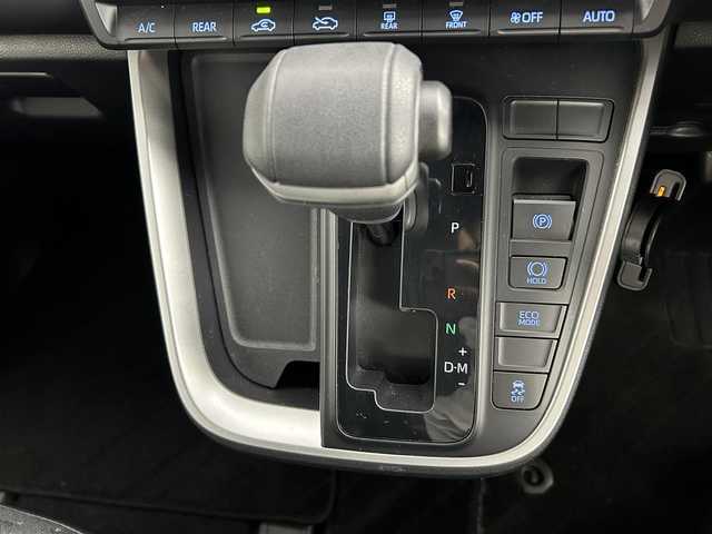 トヨタ ヴォクシー S－Z 道央・札幌 2022(令4)年 4万km アティチュードブラックマイカ ・４WD/・寒冷地仕様/・コネクティッドナビ対応８インチHDディスプレイオーディオ/　USB/BT/Miracast/AppleCarplay/AndroidAuto/・前後ドラレコ（NX-DR-W22 NEXTEC）/・ETC/・バックカメラ/・MTモード付AT/・レーダークルーズコントロール/・両側パワースライドドア/・横滑り防止装置/・前後コーナーセンサー/・レーンキープアシスト/・プリクラッシュセーフティ/・ブレーキホールド/・オートマチックハイビーム/・オートライト/・LEDヘッドライト/・車線逸脱警報/・薄暮灯/・プッシュスタート　/・スマートキー/・ステアリングスイッチ/・２列目サンシェード/・純正AW16インチ/・保証書付き/・取説付き