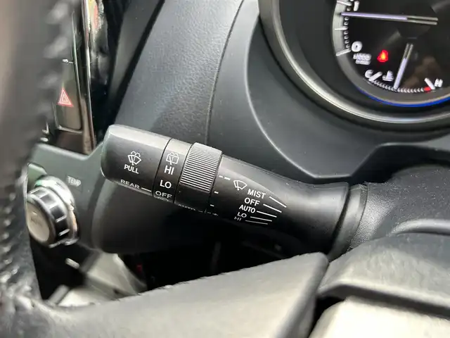 トヨタ ランドクルーザー プラド TX Lパッケージ・G－フロンティア 茨城県 2017(平29)年 7.2万km アティチュードブラックマイカ ワンオーナー/社外ナビ（Bluetooth接続/AM/FM/フルセグTV/CD・CDチェンジャー/SD/HDMI）/バックカメラ/ETC2.0/クルーズコントロール/前後コーナーセンサー/前方ドライブレコーダー/レザーシート/前方パワーシート/シートヒーター/純正18インチアルミホイール/DPF再生ボタン/IDLEUPボタン/横滑り防止装置/ダウンヒルアシストコントロール/盗難防止装置