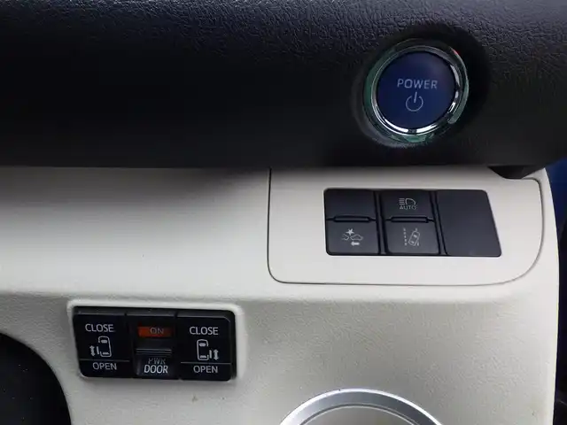 トヨタ シエンタ ハイブリッド G 千葉県 2016(平28)年 6.6万km コバルトブルーメタリック Toyota Safety Sense/・プリクラッシュセーフティ/・レーンディパーチャーアラート/・オートハイビーム/両側パワースライドドア/純正SDナビ/ワンセグTV/【CD再生機能　Bluetooth接続】/ドライブレコーダー/革巻きステアリング/ETC/LEDヘッドライト/フォグライト/ウインカーミラー/スマートキー