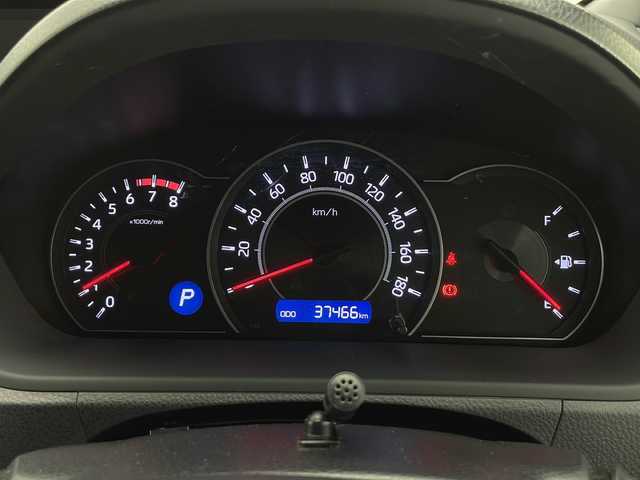 トヨタ ヴォクシー ZS 煌 長野県 2018(平30)年 3.8万km ブラック 社外メモリナビ（型番：NRーMZ25）/（FM＆AM＆Bluetooth＆SD）/バックカメラ/トヨタセーフティセンス/・クルーズコントロール（追従なし）/・レーンキープアシスト/・衝突被害軽減システム/LEDヘッドライト/LEDフォグランプ/オートライト/ドアバイザー/片側パワースライドドア/16インチ純正アルミホイール/社外フロアマット/ETC/スマートキー/スペアキー（１本）/保証書/取扱説明書