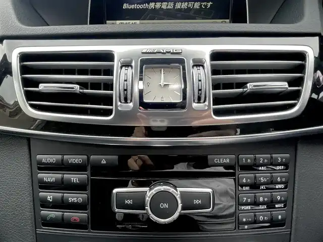 メルセデス・ベンツ Ｅ２５０ アバンギャルド 栃木県 2013(平25)年 6.9万km 白 シートヒーター /レーダーセーフティパッケージ /純正ナビ /フルセグTV/Bluetooth AM FM /バックカメラ /ディストロニックプラス /ハーフレザー /純正18インチAW /LED /キーレスゴー /パワーシート /ETC /前後ドライブレコーダー /保証書 /取扱説明書
