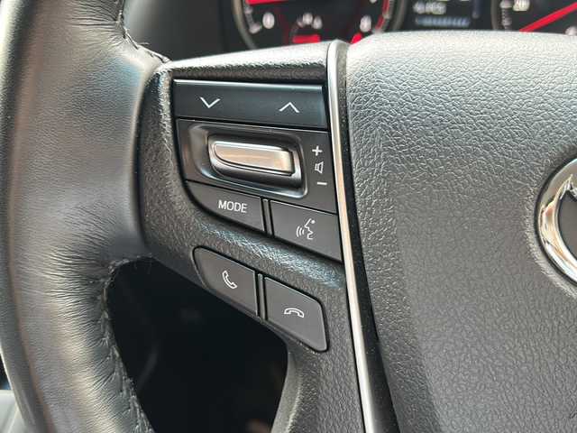 トヨタ アルファード S Cパッケージ 静岡県 2022(令4)年 3.5万km ブラック 純正ナビ/・CD/DVD/USB/Bluetooth/Miracast/・ラジオ/フルセグTV/主要装備/・レーダークルーズコントロール　/・ドライブレコーダー　/・フリップダウンモニター　/・ＥＴＣ　/・バックカメラ　/・デジタルインナーミラー　/・両側パワースライドドア　/・パワーバックドア　/・ハンドルヒーター/・ステアリングリモコン/・レーンキープアシスト/・コーナーセンサー/・オートライト/・オートハイビーム/・シートメモリー/・パワーシート/・シートヒーター/・エアシート/・オートホールド/・プッシュスタート/・スマートキー