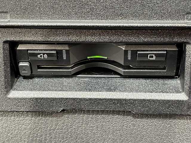 マツダ ロードスター ブラウン トップ 愛知県 2023(令5)年 2.2万km マシーングレープレミアムM 純正ナビ/ＢＯＳＥサウンドシステム/ブラウンナッパレザーシート/オープンカー/衝突軽減ブレーキ/車線逸脱警報/ブラインドスポットモニター/クリアランスソナー/クルーズコントロール/シートヒーター/バックカメラ/ドライブレコーダー/ビルトインＥＴＣ/USB＆AUX入力端子/純正フロアマット/純正16インチアルミホイール