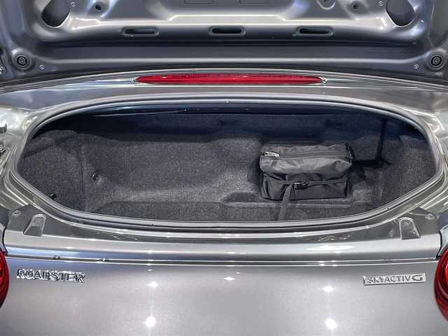 マツダ ロードスター ブラウン トップ 愛知県 2023(令5)年 2.2万km マシーングレープレミアムM 純正ナビ/ＢＯＳＥサウンドシステム/ブラウンナッパレザーシート/オープンカー/衝突軽減ブレーキ/車線逸脱警報/ブラインドスポットモニター/クリアランスソナー/クルーズコントロール/シートヒーター/バックカメラ/ドライブレコーダー/ビルトインＥＴＣ/USB＆AUX入力端子/純正フロアマット/純正16インチアルミホイール