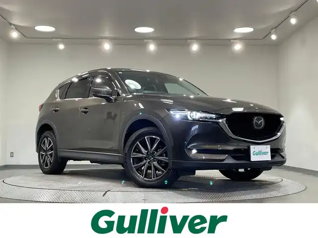 マツダ ＣＸ－５ XD Lパッケージ 愛知県 2017(平29)年 5.5万km チタニウムフラッシュマイカ 純正８インチナビ　/（FM/AM/Bluetooth/USB/CD・DVD再生/AUX/フルセグTV/スマホ連携）/ＢＯＳＥサウンド　/電動バックドア　/衝突軽減ブレーキ　/レーダークルーズコントロール　/レーンキープアシスト/ＥＴＣ　/シートヒーター　/ステアリングヒーター　/D席メモリ機能付パワーシート　/ドライブレコーダー　/バック・サイドカメラ/ブラインドスポットモニター/ＬＥＤヘッドライト/LEDフォグランプ/コーナーセンサー/アイドリングストップ/電動パーキングブレーキ/純正フロアマット