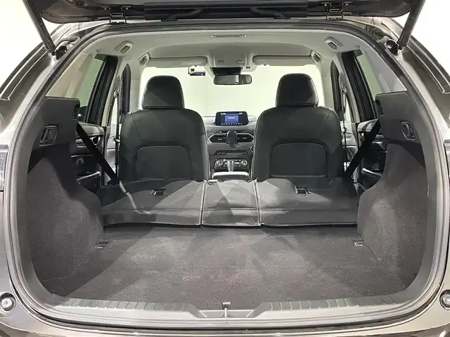 マツダ ＣＸ－５ XD Lパッケージ 愛知県 2017(平29)年 5.5万km チタニウムフラッシュマイカ 純正８インチナビ　/（FM/AM/Bluetooth/USB/CD・DVD再生/AUX/フルセグTV/スマホ連携）/ＢＯＳＥサウンド　/電動バックドア　/衝突軽減ブレーキ　/レーダークルーズコントロール　/レーンキープアシスト/ＥＴＣ　/シートヒーター　/ステアリングヒーター　/D席メモリ機能付パワーシート　/ドライブレコーダー　/バック・サイドカメラ/ブラインドスポットモニター/ＬＥＤヘッドライト/LEDフォグランプ/コーナーセンサー/アイドリングストップ/電動パーキングブレーキ/純正フロアマット