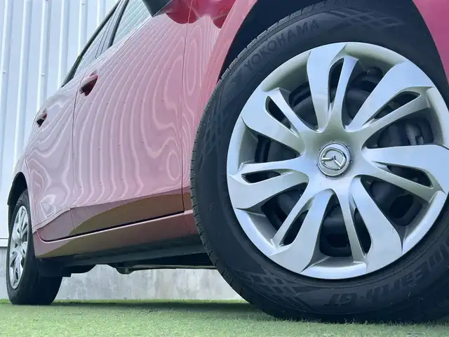 マツダ マツダ２ 15SプロアクティブスマートEDⅡ 香川県 2021(令3)年 2万km ソウルレッドクリスタルM 7インチマツダコネクトナビ/→Bluetooth/Apple CarPlay/Android Auto/USB/360°ビューモニター/マツダレーダークルーズコントロール/アドバンストスマートシティブレーキサポート/アダップティブLEDヘッドライト/ハイビームコントロールシステム/車線逸脱警報システム/レーンキープアシストシステム/ブラインドスポットモニタリング/リアクロストラフィックアラート/ドライバーアテンションアラート/ヘッドアップディスプレイ/MTモード付AT/前席シートヒーター/前後ドライブレコーダー/ETC/アイドリングストップ/プッシュスタート/キーレス