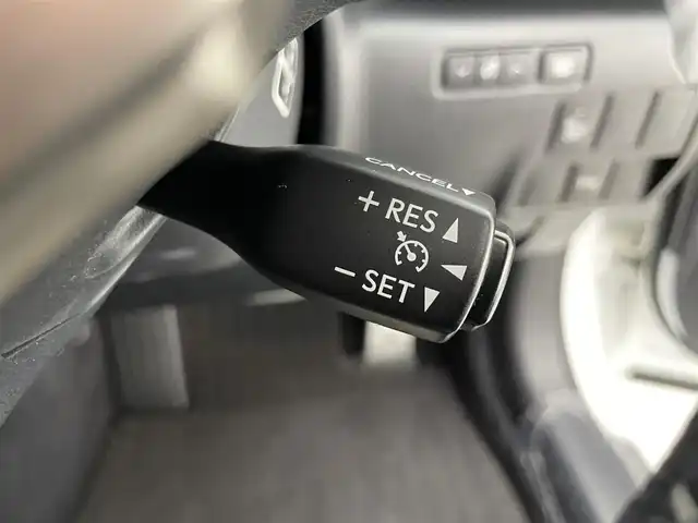 レクサス ＩＳ 300h Fスポーツ 滋賀県 2013(平25)年 6.5万km ホワイトノーヴァガラスフレーク レザーシート/バックカメラ/TRDエアロ/LEDヘッドライト/コーナーセンサー/ドラレコ/クルーズコントロール/パワーシート/シートヒーター/ベンチレーション/純正ナビ/Bluetooth/純正18インチAW