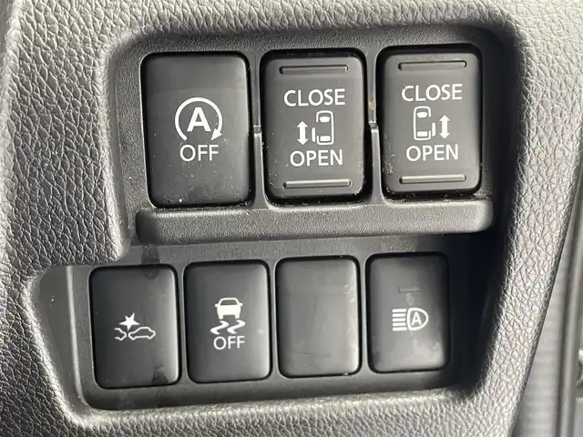 三菱 ｅＫスペース カスタムT セーフティパッケージ 沖縄県 2018(平30)年 6.5万km チタニウムグレーメタリック (株)IDOMが運営する【じしゃロンコザ店】の自社ローン対象車両になります。こちらは現金ご利用時の価格です。自社ローンご希望の方は別途その旨お申付け下さい。/純正ナビ　/フルセグＴＶ　/Ｂｌｕｅｔｏｏｔｈ接続　/全方位カメラ　/ＣＤ／ＤＶＤ再生　/両側パワースライドドア　/衝突被害軽減ブレーキ　/クルーズコントロール　/アイドリングストップ　/プッシュスタート/スペアキー