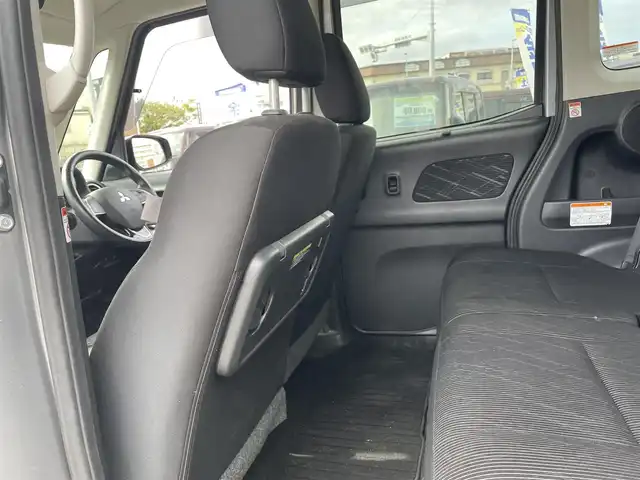 三菱 ｅＫスペース カスタムT セーフティパッケージ 沖縄県 2018(平30)年 6.5万km チタニウムグレーメタリック (株)IDOMが運営する【じしゃロンコザ店】の自社ローン対象車両になります。こちらは現金ご利用時の価格です。自社ローンご希望の方は別途その旨お申付け下さい。/純正ナビ　/フルセグＴＶ　/Ｂｌｕｅｔｏｏｔｈ接続　/全方位カメラ　/ＣＤ／ＤＶＤ再生　/両側パワースライドドア　/衝突被害軽減ブレーキ　/クルーズコントロール　/アイドリングストップ　/プッシュスタート/スペアキー