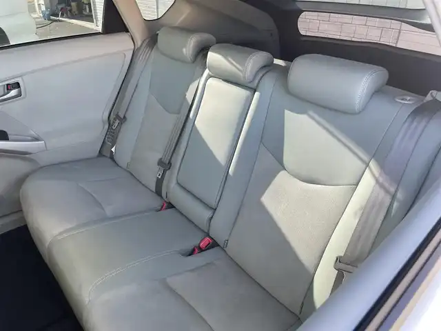 トヨタ プリウス G 長崎県 2012(平24)年 9.3万km ホワイトパールクリスタルシャイン (株)IDOMが運営する【じしゃロン長崎店】の自社ローン対象車両になります。こちらは現金ご利用時の価格です。自社ローンご希望の方は別途その旨お申付け下さい。/・社外ナビ/・フルセグテレビ/・バックカメラ/・クルーズコントロール/・パワーシート/・17インチアルミホイル/・ハーフレザーシート/・ETC/・ドアバイザー