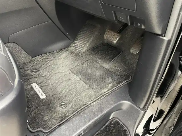 トヨタ アルファード S Cパッケージ 大分県 2017(平29)年 5.5万km ブラック ワンオーナ/モデリスタエアロ/ツインムーンルーフ/フリップダウンモニター/JBL/純正メーカナビ/（フルセグ/Bluetooth/ラジオ）/前方ドライブレコーダー/レザーシート/パワーシート/D席ポジションメモリー/シートヒーター/クルーズコントロール/電動パーキングブレーキ/オートブレーキホールド/スマートキープッシュスタート