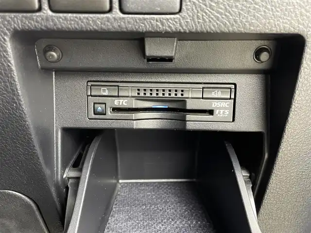 トヨタ アルファード S Cパッケージ 大分県 2017(平29)年 5.5万km ブラック ワンオーナ/モデリスタエアロ/ツインムーンルーフ/フリップダウンモニター/JBL/純正メーカナビ/（フルセグ/Bluetooth/ラジオ）/前方ドライブレコーダー/レザーシート/パワーシート/D席ポジションメモリー/シートヒーター/クルーズコントロール/電動パーキングブレーキ/オートブレーキホールド/スマートキープッシュスタート