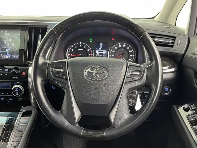 トヨタ アルファード S Cパッケージ 大分県 2017(平29)年 5.5万km ブラック ワンオーナ/モデリスタエアロ/ツインムーンルーフ/フリップダウンモニター/JBL/純正メーカナビ/（フルセグ/Bluetooth/ラジオ）/前方ドライブレコーダー/レザーシート/パワーシート/D席ポジションメモリー/シートヒーター/クルーズコントロール/電動パーキングブレーキ/オートブレーキホールド/スマートキープッシュスタート