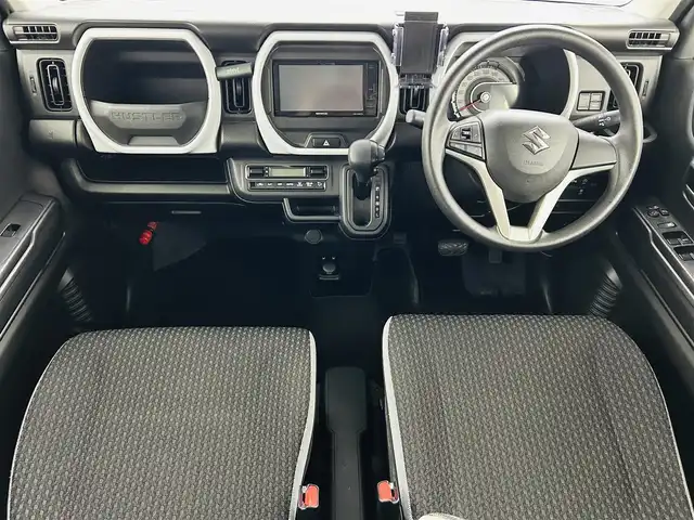 スズキ ハスラー HYBRID G 福島県 2020(令2)年 5万km ピュアホワイトP スズキセーフティサポート/・衝突軽減ブレーキ/・レーンアシスト/・クリアランスソナー/社外ナビ/・型番：MDV-D307W/・ワンセグTV/CD/Bluetooth/・ETC/アイドリングストップ/ステアリングスイッチ/シートヒーター(運転席/助手席)/オートライト/・ヘッドライトレベライザー/プッシュスタート/・スマートキー/・スペアキー/社外フロアマット/ドアバイザー
