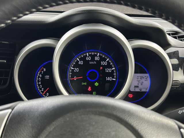 ホンダ Ｎ ＢＯＸ カスタム G ターボ Lパッケージ 愛知県 2016(平28)年 7.9万km プレミアムホワイトパールⅡ 禁煙車/8インチメモリナビ/（CD/DVD/Bluetooth/フルセグTV）/バックカメラ/ETC/両側パワースライドドア/パドルシフト/純正15インチアルミホイール/LEDヘッドライト/横滑り防止装置/スマートキー/プッシュスタート/フロアマット