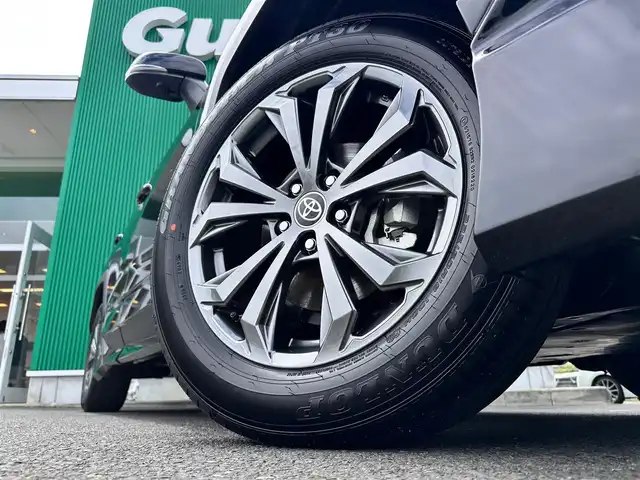 トヨタ ＲＡＶ４ G 宮城県 2025(令7)年 0.1万km未満 アティチュードブラックマイカ パノラマムーンルーフ/デジタルインナーミラー/スペアタイヤ/＝＝＝/TRDエアロ（F/S/R）/セーフティセンス/・プリクラッシュセーフティ/・レーントレーシングアシスト/・レーダークルーズコントロール/・オートマチックハイビーム/・ロードサインアシスト/・カーブ速度抑制機能/・ドライバー異常時対応システム/・横断歩行者検知機能/・低速時加速抑制機能/・緊急時操舵支援/先行車発進告知機能/パーキングサポートブレーキ（前後静止物/後方接近車両）/ブラインドスポットモニター/10.5インチディスプレイオーディオ/・ナビ機能/・フルセグTV/・Bluetooth/・AppleCarPlay/AndroidAuto/パノラミックビューモニター/ビルトインETC2.0/パワーバックドア/合皮シート/メモリー機能付パワーシート/シートヒーター/ベンチレーション/ステアリングヒーター/電動パーキングブレーキ/ブレーキホールド/LEDヘッドランプ/フォグランプ/ルーフレール/純正18インチAW/W/サイド/カーテンエアバッグ