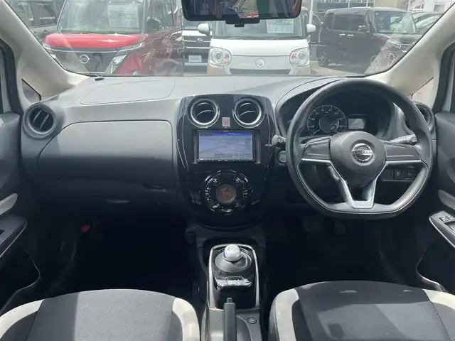 日産 ノート e－パワー B 島根県 2020(令2)年 6.6万km ホワイト 社外メモリーナビ　/Ｂｌｕｅｔｏｏｔｈ　/全方位カメラ　/デジタルインナーミラー　/衝突軽減ブレーキ　/レーンアシスト/スマートキー　/プッシュスタート　/ＥＴＣ