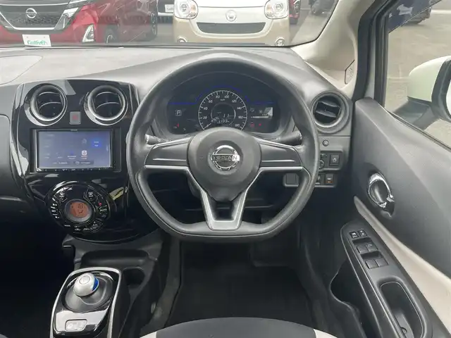 日産 ノート e－パワー B 島根県 2020(令2)年 6.6万km ホワイト 社外メモリーナビ　/Ｂｌｕｅｔｏｏｔｈ　/全方位カメラ　/デジタルインナーミラー　/衝突軽減ブレーキ　/レーンアシスト/スマートキー　/プッシュスタート　/ＥＴＣ