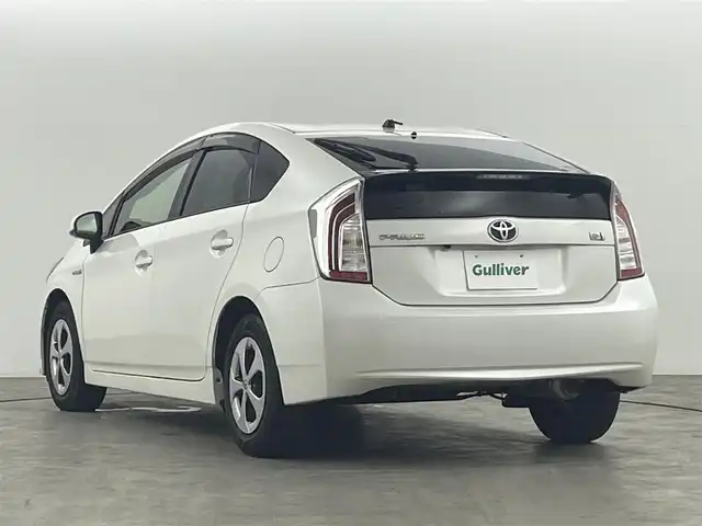 トヨタ プリウス G 福島県 2014(平26)年 5.7万km ホワイトパールクリスタルシャイン 純正ナビ/・フルセグTV/Bluetooth/CD/DVD/・バックカメラ/・ETC/アイドリングストップ/クルーズコントロール/革巻きステアリング/・ステアリングリモコン/ハーフレザーシート/・パワーシート(運転席)/プッシュスタート/・スマートキー/・スペアキー/HIDヘッドライト/・オートライト/・フォグライト/電動格納ミラー/純正フロアマット/ドアバイザー