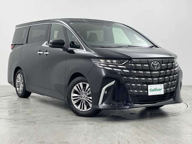 トヨタ アルファード Z 群馬県 2025(令7)年 0.7万km ブラック ムーンルーフ　純正１４型ナビ　純正１３．２型後席モニター　全周囲カメラ　ユニバーサルステップ　デジタルインナーミラー　純正ビルトインＥＴＣ２．０　前後ドラレコ　レザーシート　置くだけ充電　　禁煙車