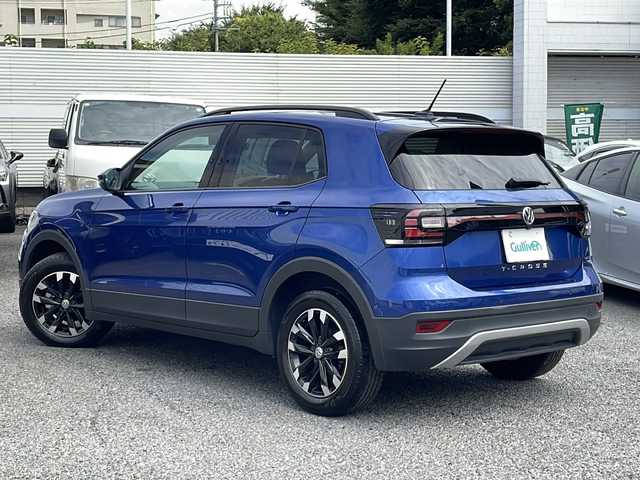 フォルクスワーゲン Ｔ－クロス TSI 1st 東京都 2020(令2)年 3.5万km リーフブルーメタリック ワンオーナー　新車時保証書		/取扱説明書　ナビ説明書	/オールインセーフティー	/プリクラッシュブレーキシステム【歩行者検知】		/リヤトラフィックアラート【後退時衝突軽減ブレーキ】		/アダプティブクルーズコントロール		/ブラインドスポットアシスト		/レーンキープアシスト		/パーキングアシスト		/アイドリングストップ		/純正ナビ/フルセグTV		/SD/CD/DVD/REC/BT/USB/appleCarplay	/バックカメラ　ETC【2.0】			/LEDヘッドライト/オートライト		/スマートキー×2		/革巻きハンドル		/純正16インチアルミ
