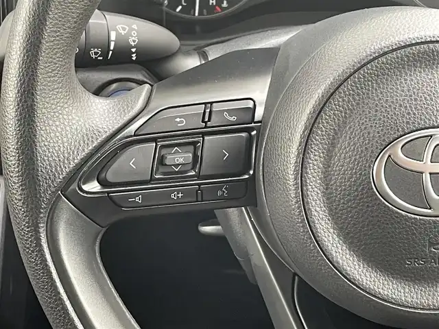 トヨタ シエンタ ハイブリッド G 道央・札幌 2024(令6)年 2万km ホワイトパールクリスタルシャイン ・４WD/・衝突軽減ブレーキ/・寒冷地仕様/・純正ディスプレイオーディオ/　BT＆USB＆TV/・バックカメラ/・両側パワースライドドア/・コーナーセンサー/・レーダークルーズコントロール/・レーンキープアシスト/・ブラインドスポットモニター/・ミラーヒーター/・オートエアコン/・オートライト/・ビルトインETC/・ステアリングスイッチ/・ハンズフリー/・オートリトラミラー/・ワイパー熱線/・フロアマット/・ウィンカーミラー/・LEDヘッドライト/・スペアキー